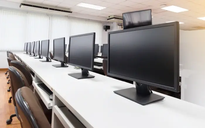 aluguel de monitores para empresas